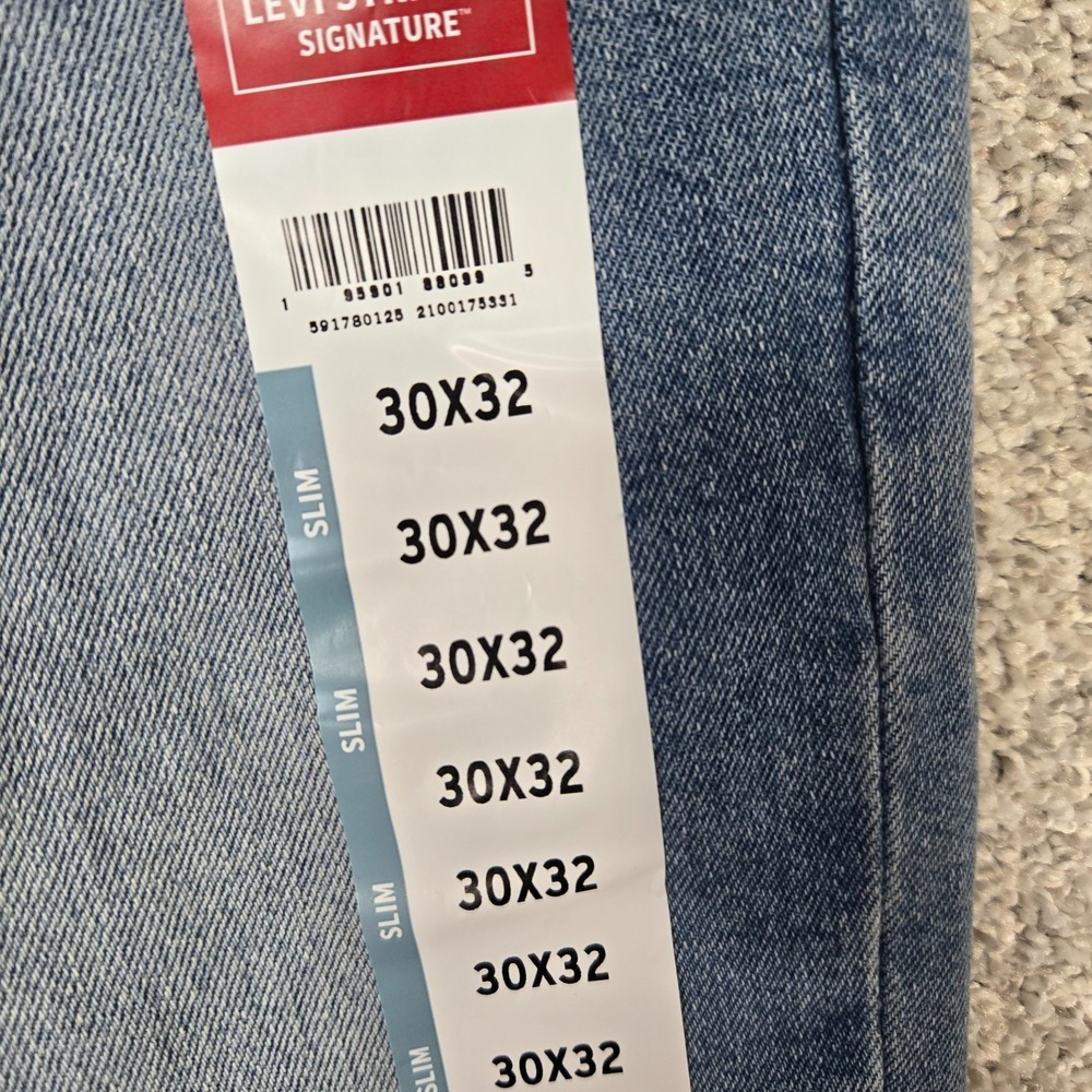 Levi Strauss Signature jeans Men's 30x32 Slim flex NEW - Picture 3 of 13